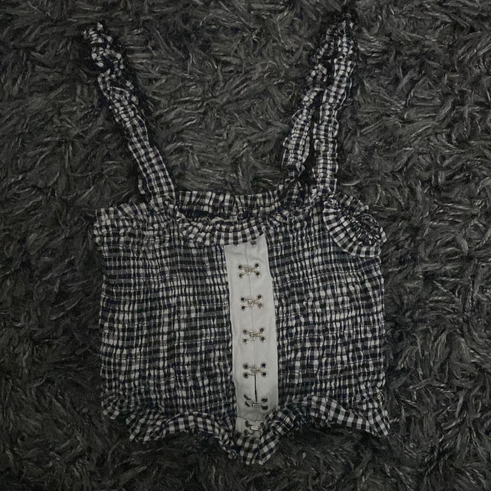True Img cropped tank